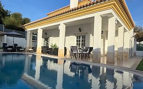 Villa Bonita Guesthouse Albufeira Old Town