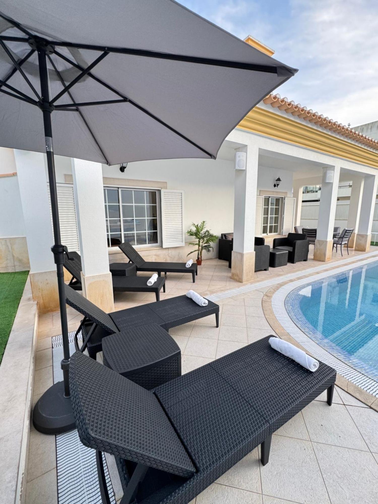 Villa Bonita Guesthouse Albufeira Old Town Exterior foto